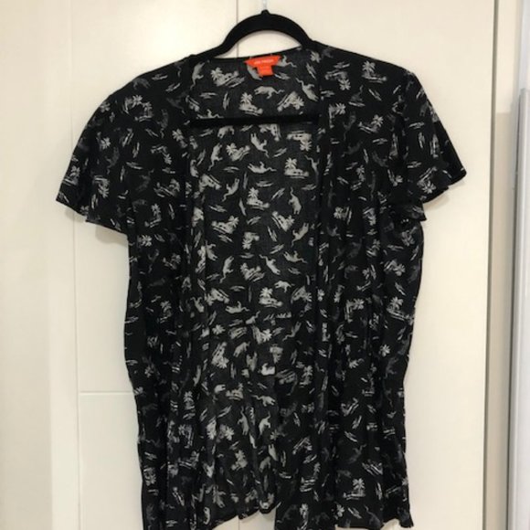 Joe Fresh Printed Wrap top - Picture 3 of 5